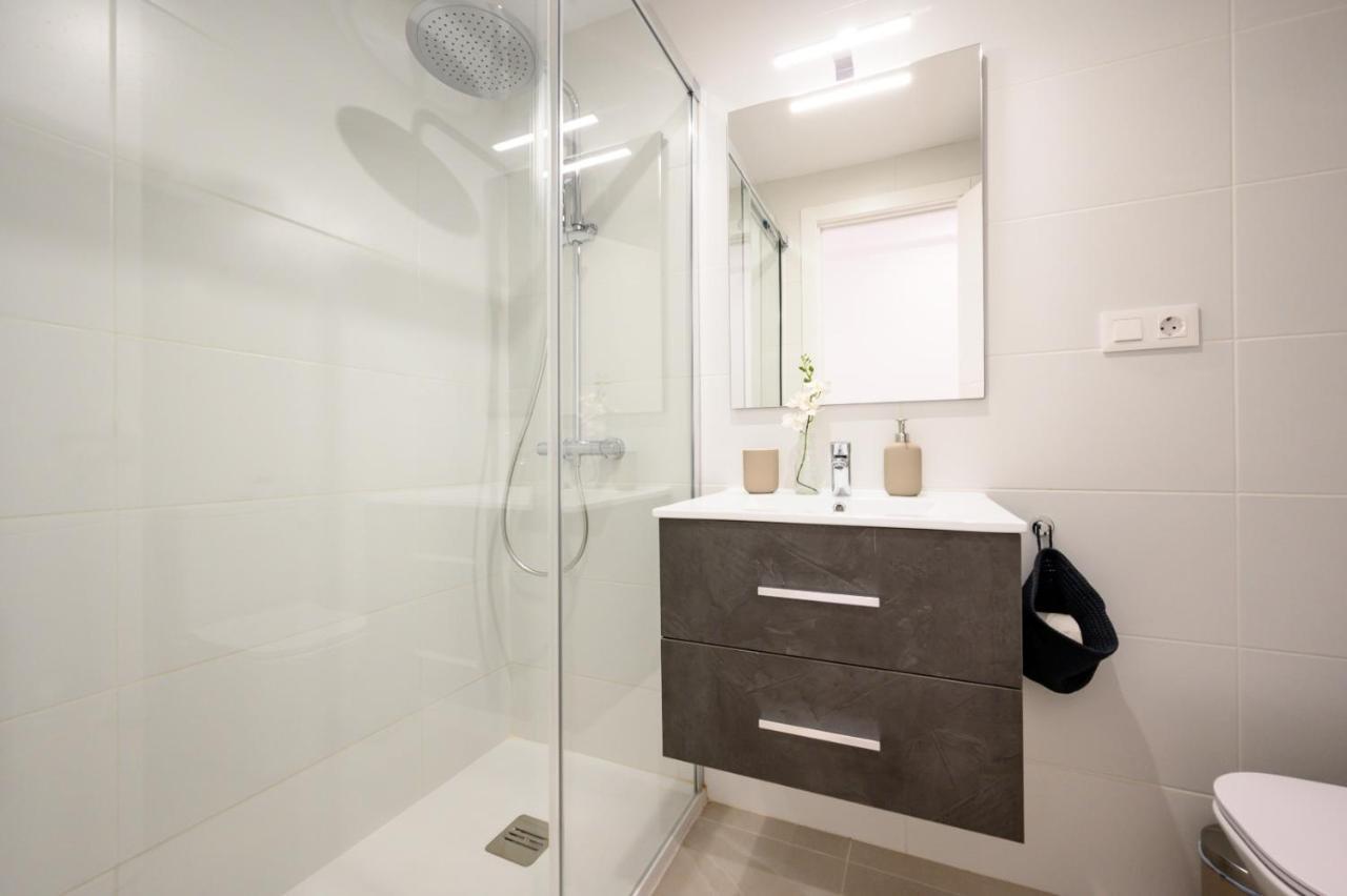 New & Sea - 3 Bedroom - By 10tosea Appartement